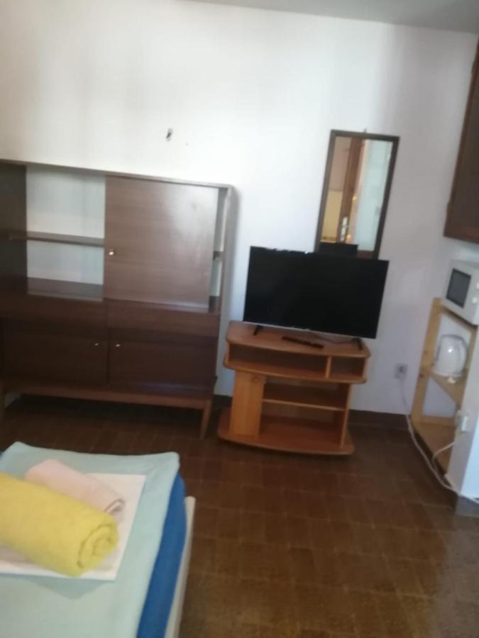 Apartmani Rosanda 2 Петрчане Екстер'єр фото